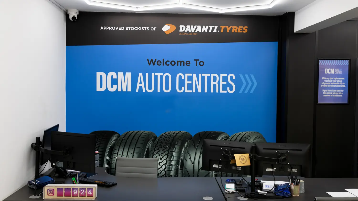 DCM-Autocentres-reception